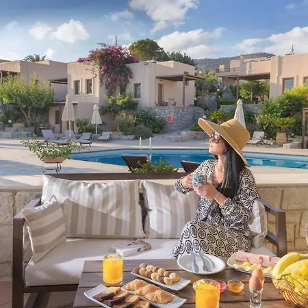 Ida Village Ξενοδοχείο με διαμερίσματα 4*