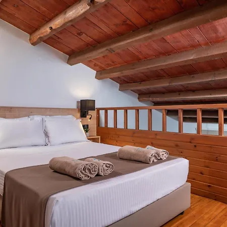 Ida Village Aparthotel