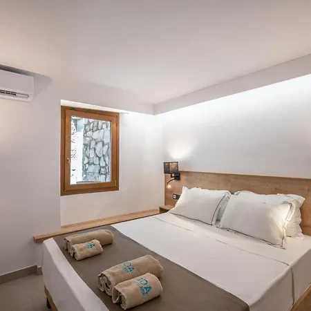 Ida Village Aparthotel 3*