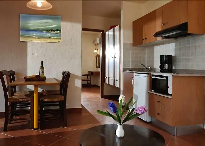 Aparthotel Ida Village