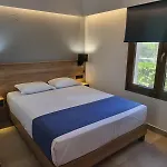 Aparthotel Ida Village 4*