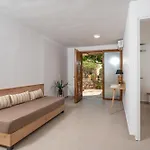 Ida Village מלון דירות הרסוניסוס