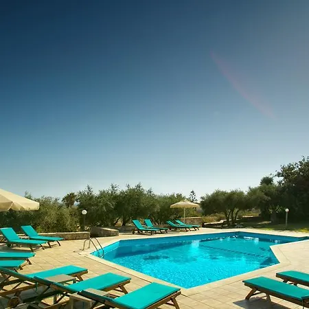 Aparthotel Ida Village 4*