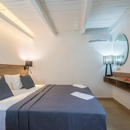 Aparthotel Ida Village 4*