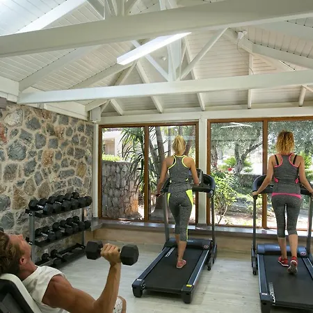 Aparthotel Ida Village