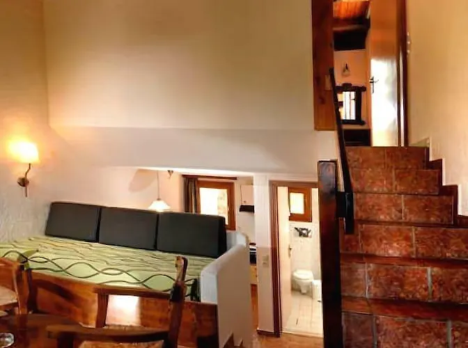 Ida Village Апарт-отель 4*